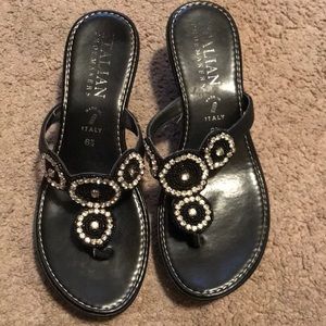 🦋4 for $15🦋 Sparkly platform sandals.